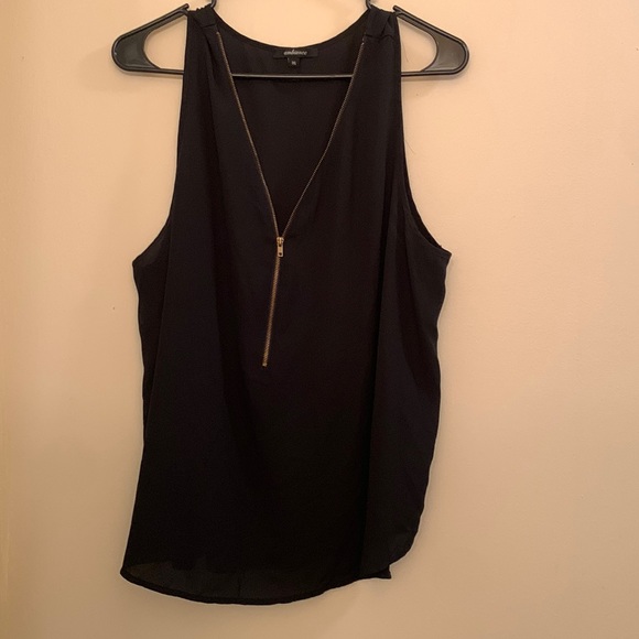 Black tank top with gold zipper - Picture 1 of 2